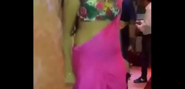  mumbai hot sexy bar girl dance with bifmg boobs